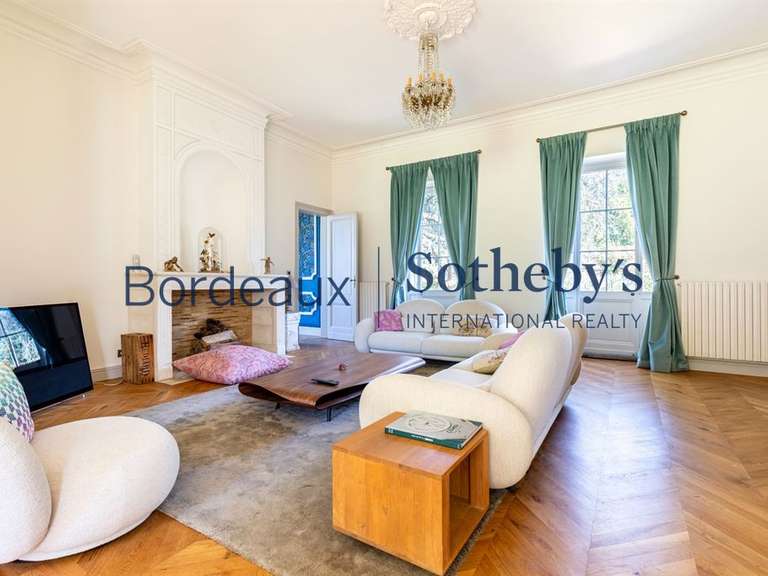 Propriété Bordeaux - 6 chambres - 600m²