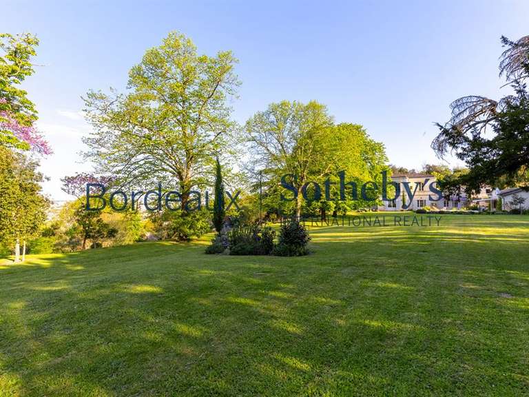 Propriété Bordeaux - 6 chambres - 600m²