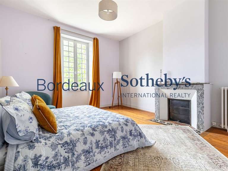 Propriété Bordeaux - 9 chambres - 600m²