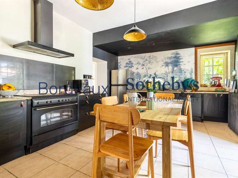 Propriété Bordeaux - 9 chambres - 600m²
