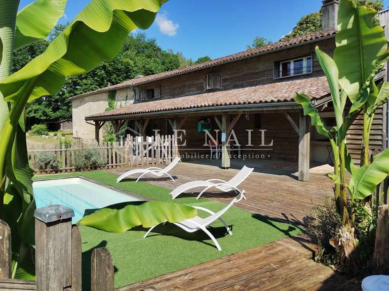 Propriété Bordeaux - 14 chambres - 600m²