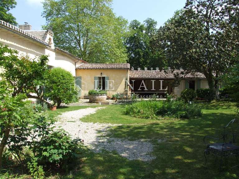 Propriété Bordeaux - 14 chambres - 600m²