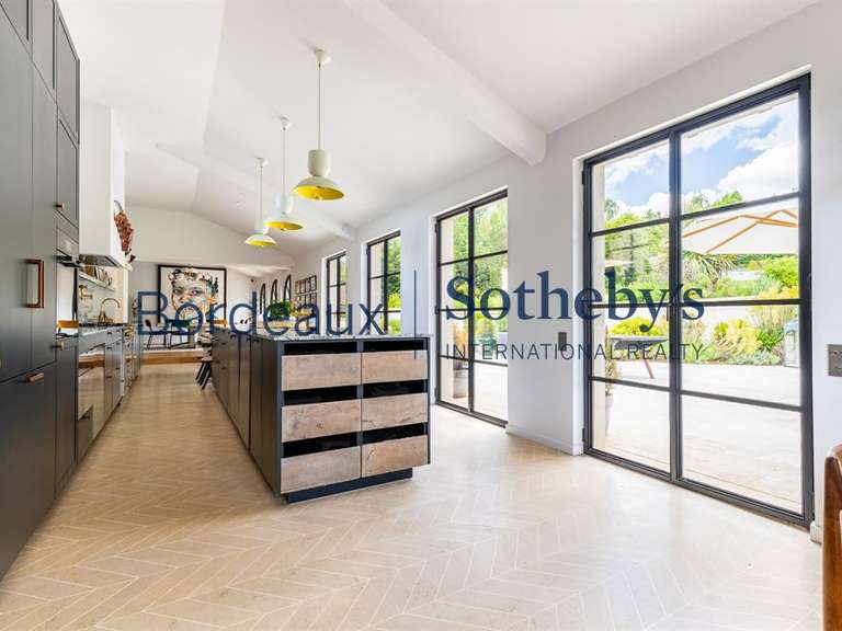 Propriété Bordeaux - 6 chambres - 500m²