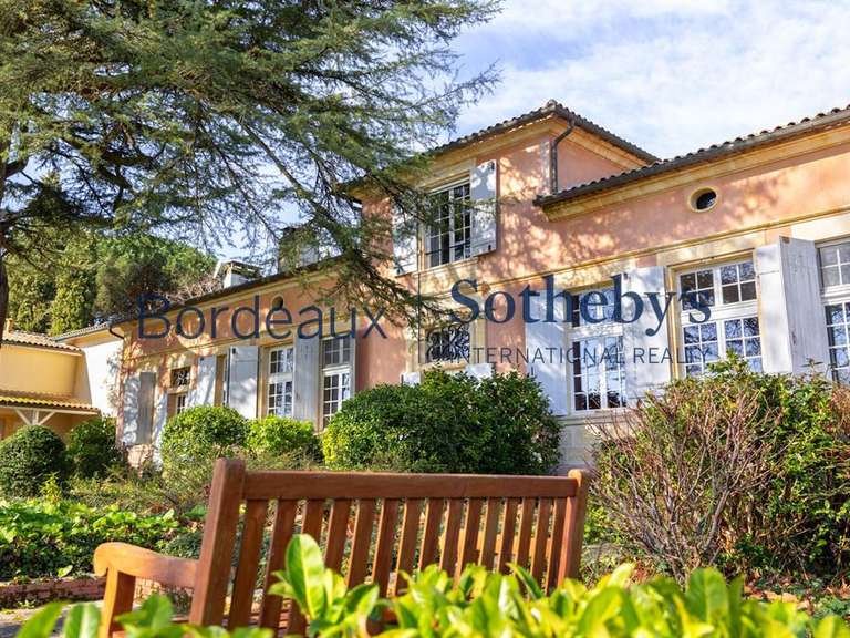 Propriété Bordeaux - 8 chambres - 600m²