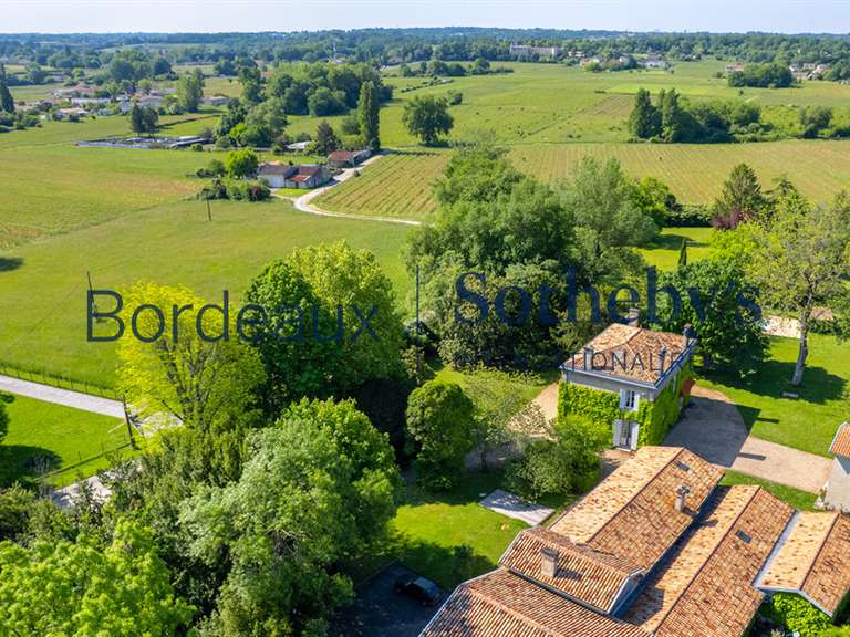 Propriété Bordeaux - 5 chambres - 800m²
