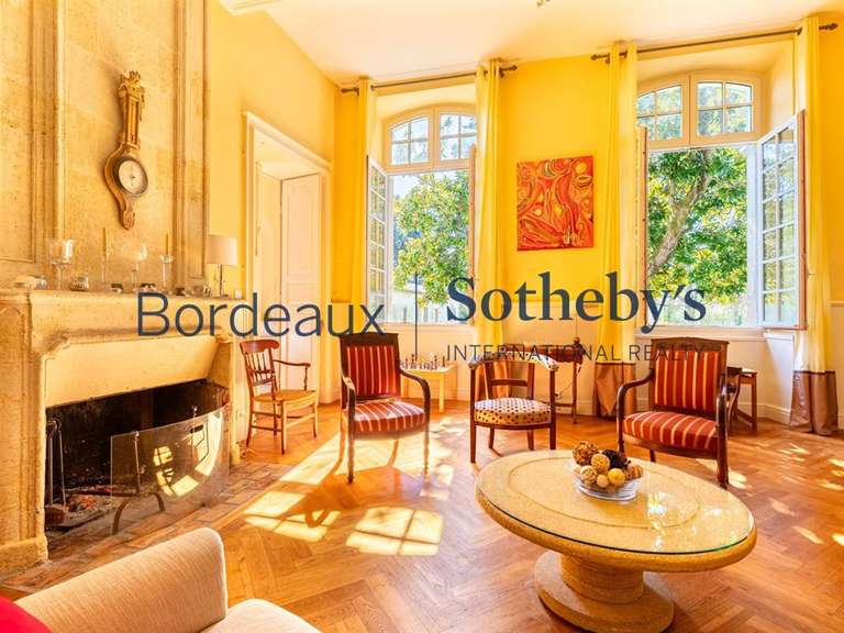 Propriété Bordeaux - 9 chambres - 580m²