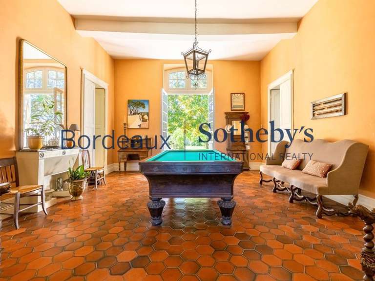 Propriété Bordeaux - 9 chambres - 580m²