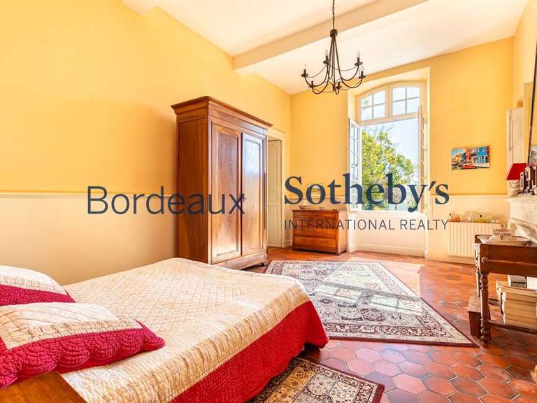 Propriété Bordeaux - 9 chambres - 580m²