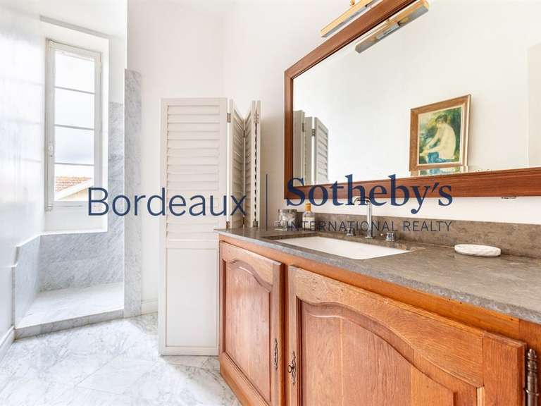 Property Bordeaux - 7 bedrooms - 550m²
