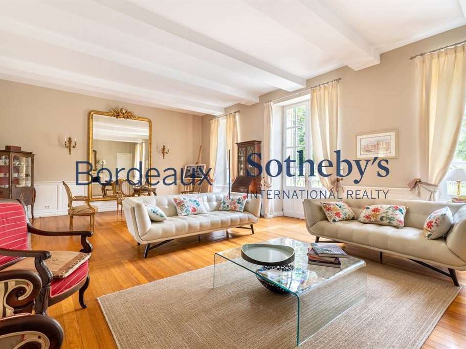 Property Bordeaux