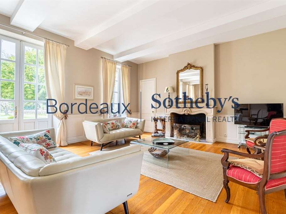 Property Bordeaux