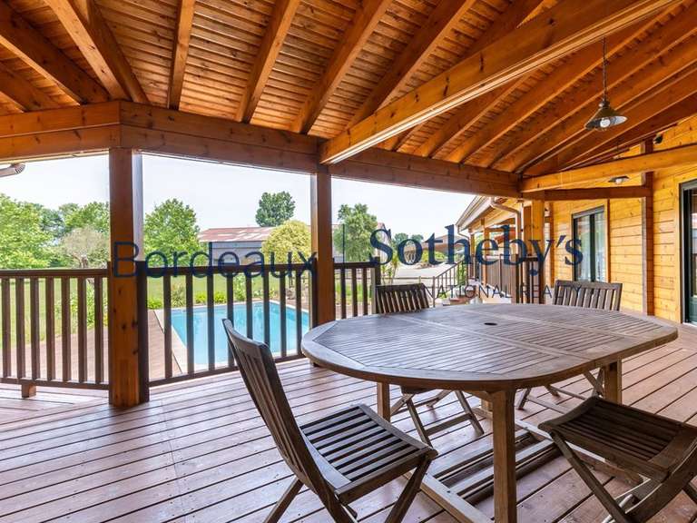 Propriété Bordeaux - 4 chambres - 200m²