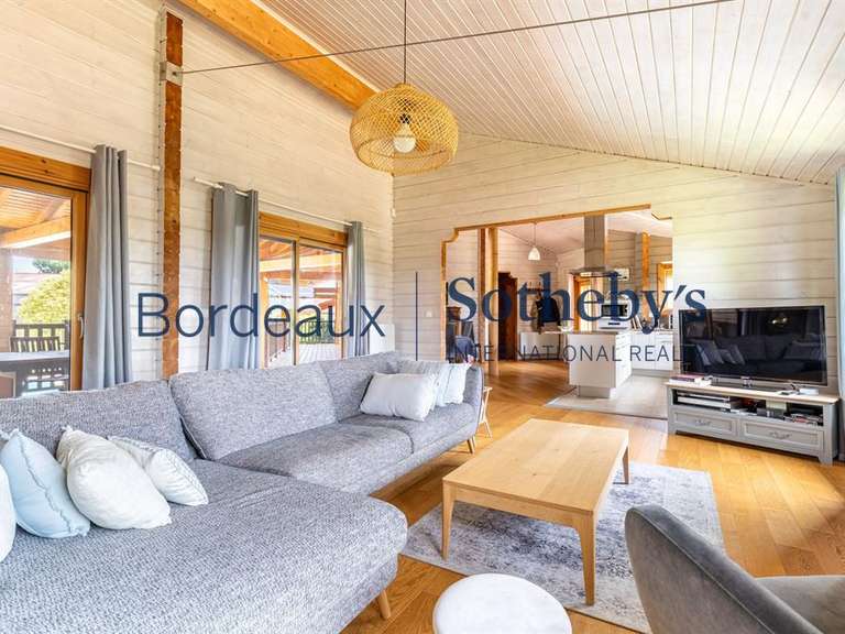Propriété Bordeaux - 4 chambres - 200m²