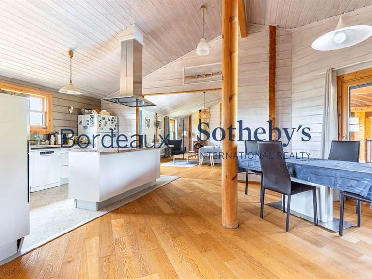 Propriété Bordeaux - 4 chambres - 200m²
