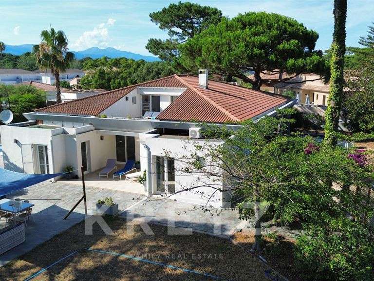 Maison Borgo