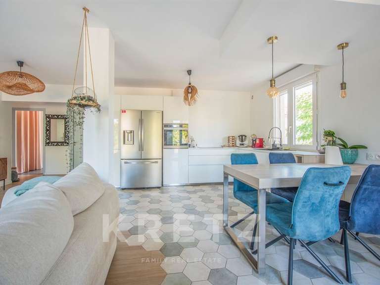 Maison Borgo - 5 chambres - 242m²