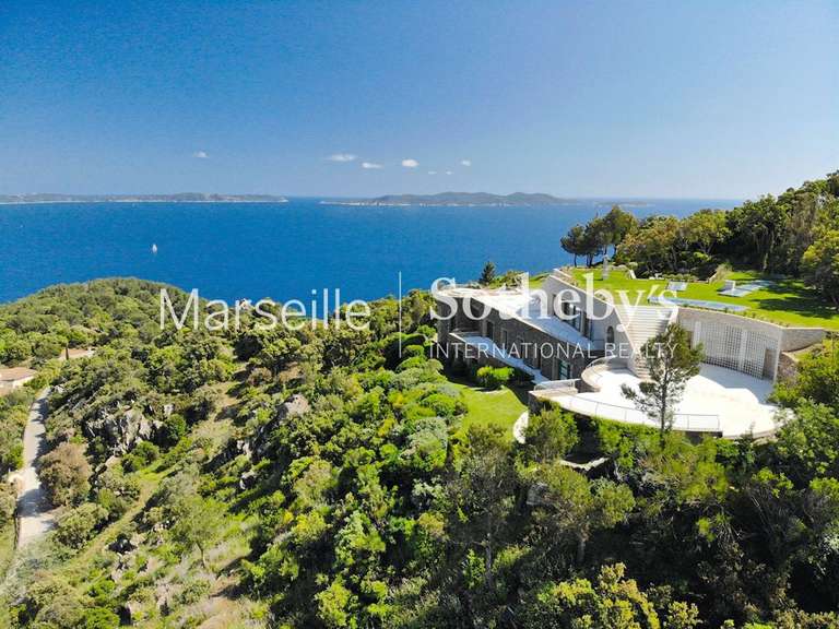 Maison avec Vue sur mer Bormes-les-Mimosas - 9 chambres - 1000m²
