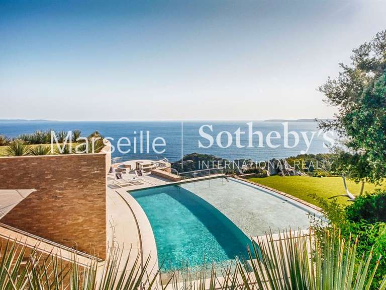 Maison avec Vue sur mer Bormes-les-Mimosas - 9 chambres - 1000m²