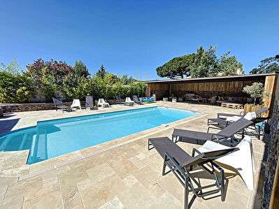 Maison Bormes-les-Mimosas - 6 chambres - 215m²