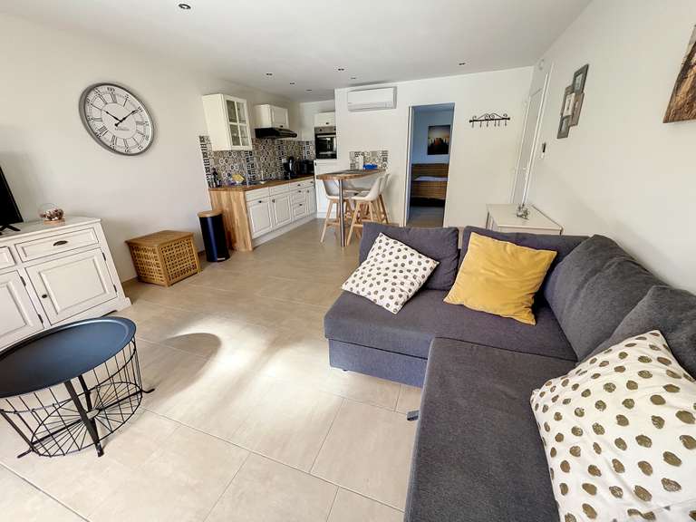 Maison Bormes-les-Mimosas - 6 chambres - 215m²