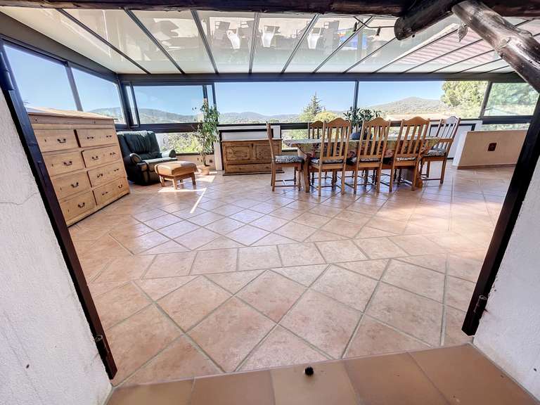 Maison Bormes-les-Mimosas - 6 chambres - 215m²
