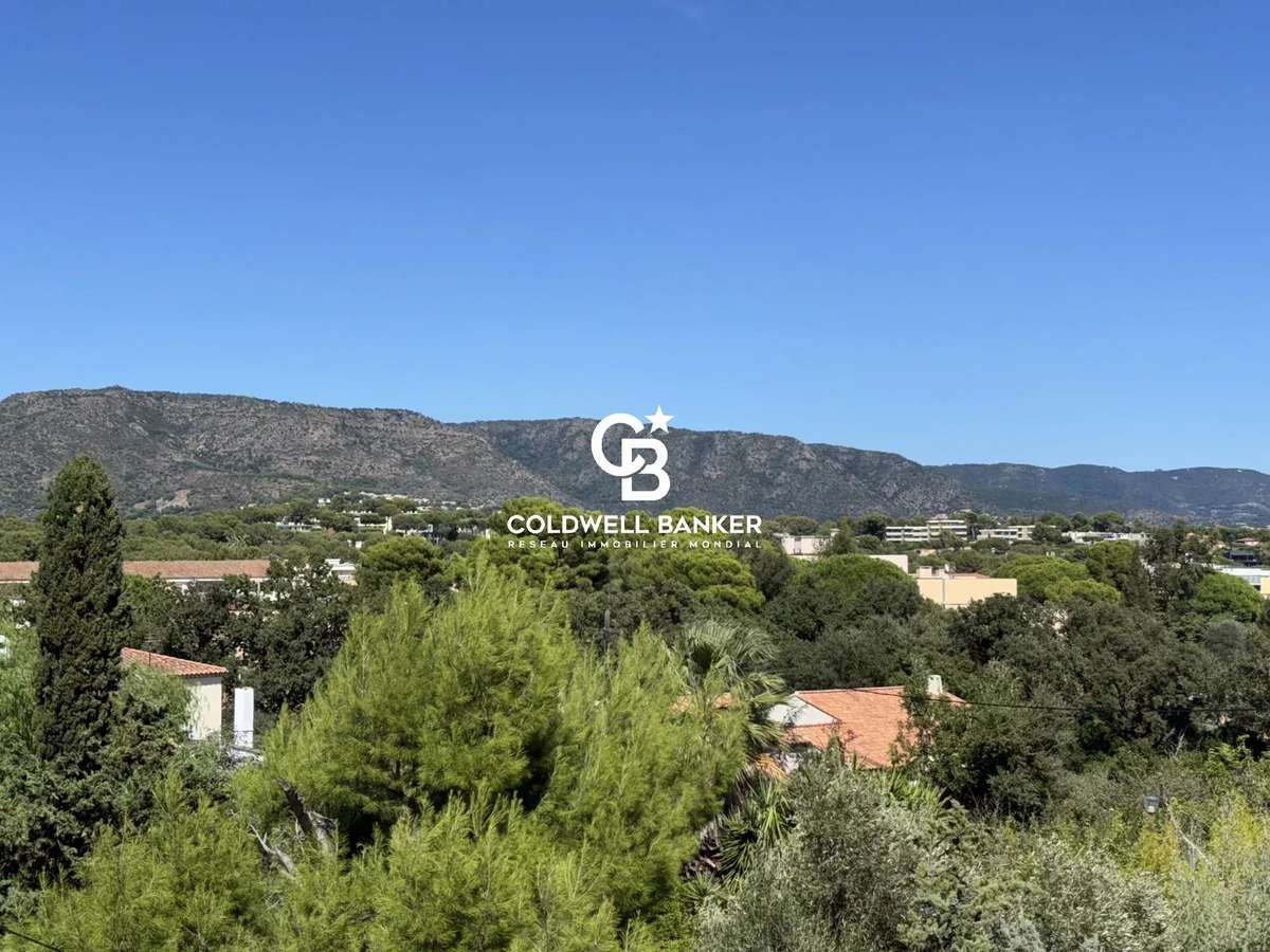 House Bormes-les-Mimosas