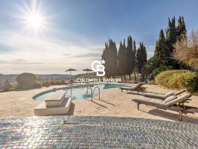 Maison Bormes-les-Mimosas - 8 chambres - 538m²