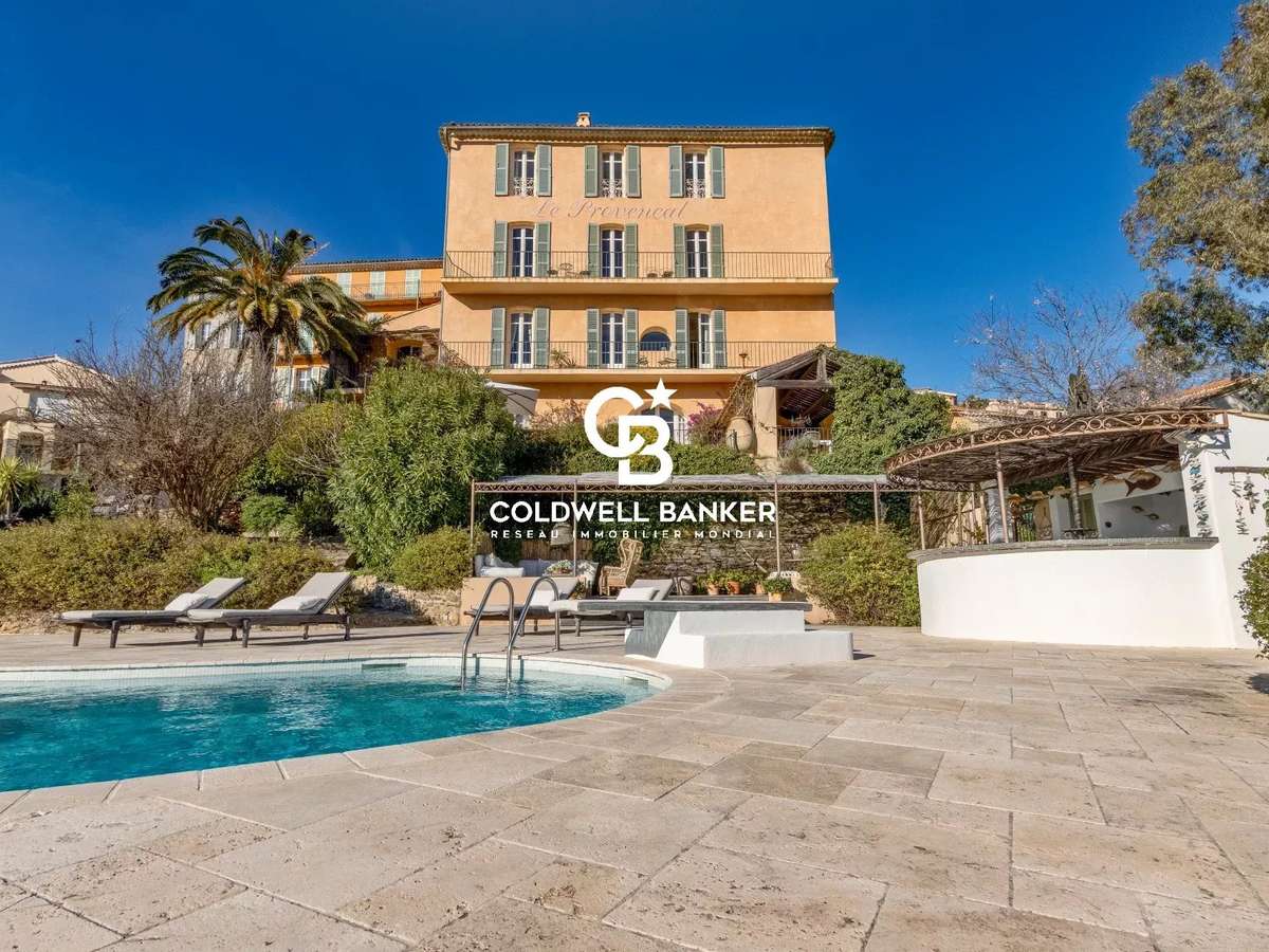 House Bormes-les-Mimosas