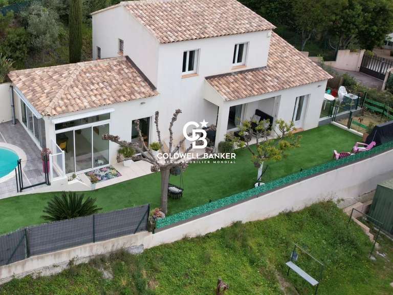 Maison Bormes-les-Mimosas - 4 chambres - 147m²