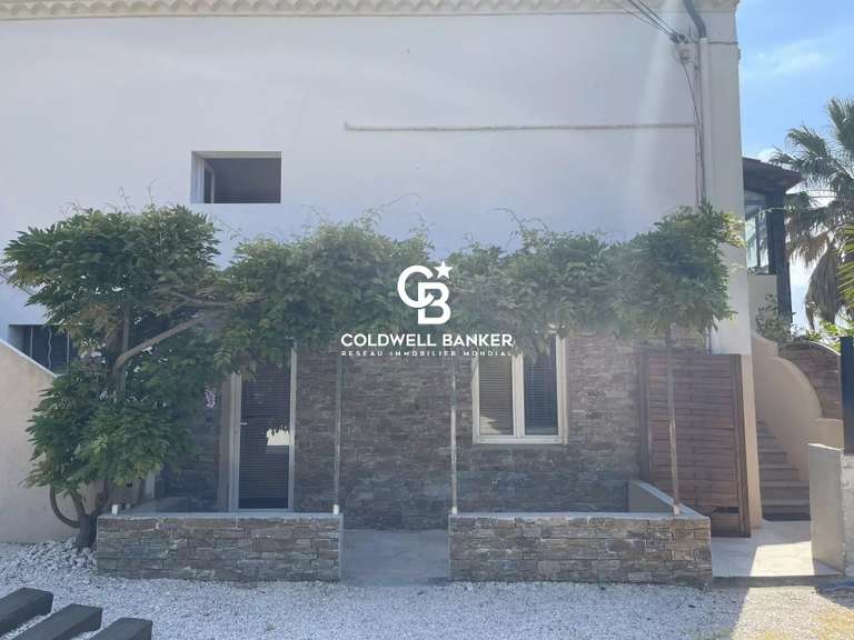 House Bormes-les-Mimosas - 131m²