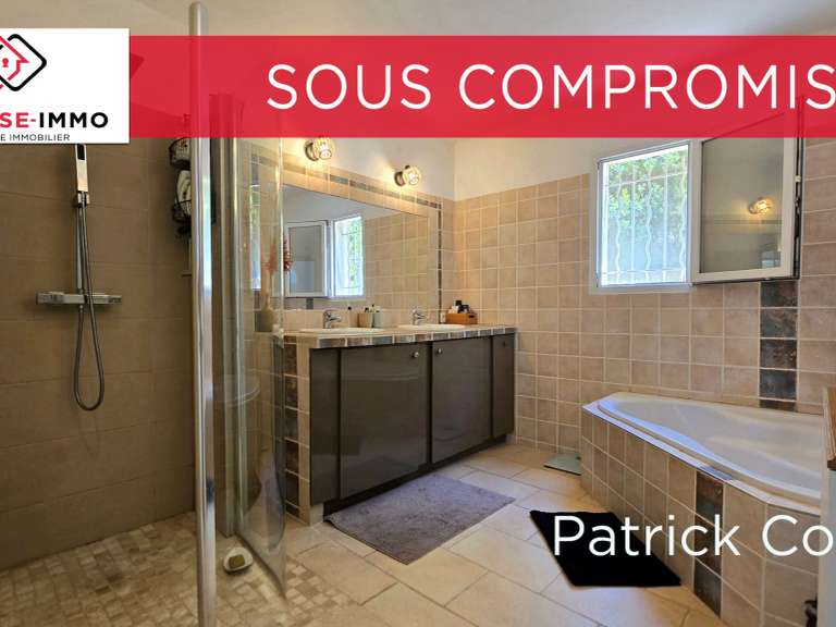 Villa Bormes-les-Mimosas - 3 bedrooms - 128m²