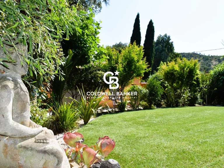 Villa Bormes-les-Mimosas - 4 chambres - 178m²