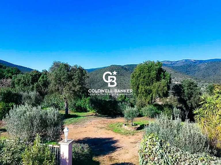 Villa Bormes-les-Mimosas - 4 chambres - 203m²