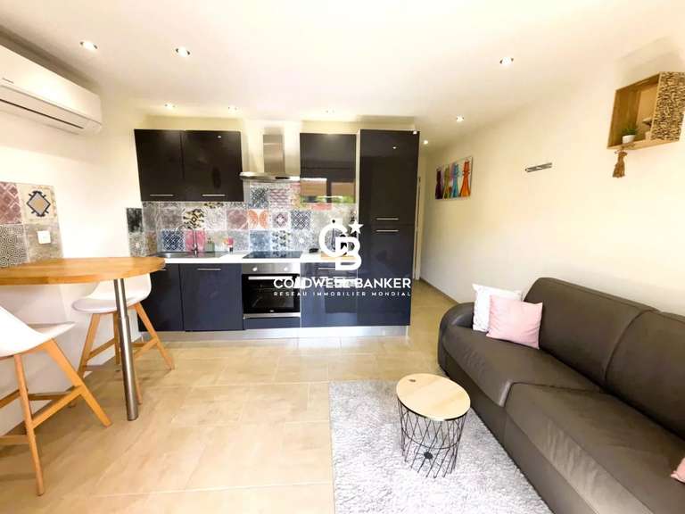 Villa Bormes-les-Mimosas - 6 chambres - 275m²