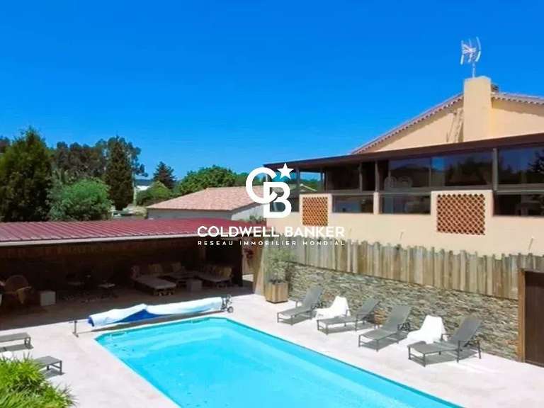 Villa Bormes-les-Mimosas - 6 chambres - 275m²