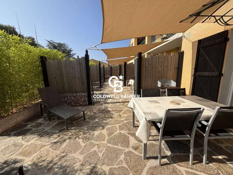 Villa Bormes-les-Mimosas - 6 chambres - 275m²