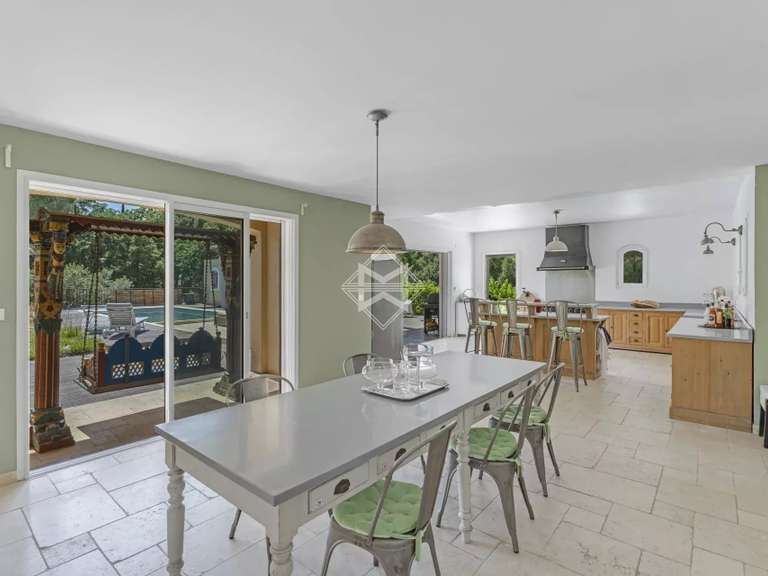 Villa Bormes-les-Mimosas - 5 bedrooms - 325m²
