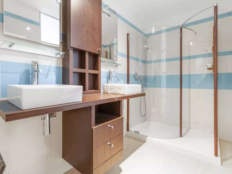 Villa Bormes-les-Mimosas - 5 bedrooms - 325m²