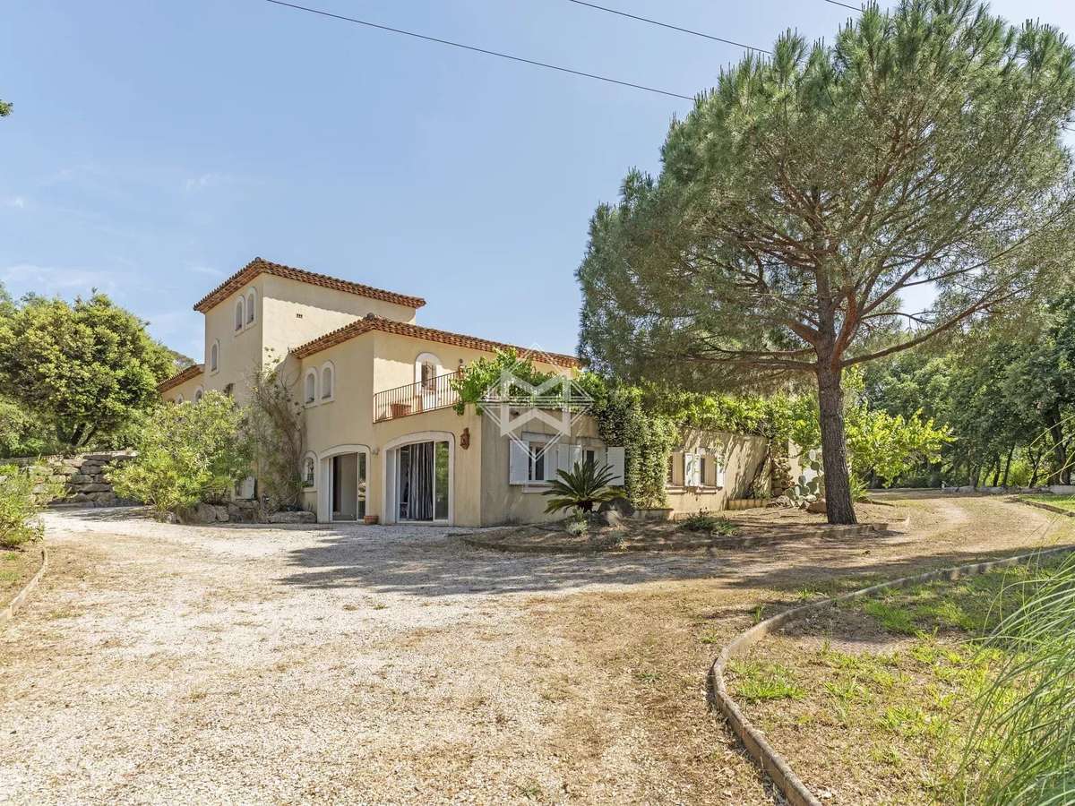 Villa Bormes-les-Mimosas