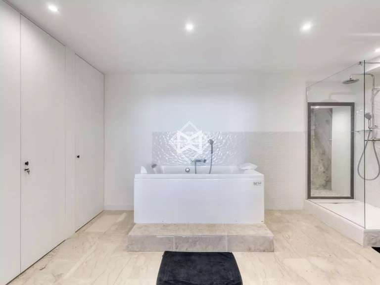 Villa with Sea view Bormes-les-Mimosas - 6 bedrooms - 350m²