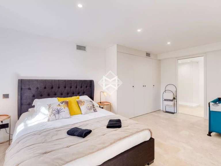 Villa with Sea view Bormes-les-Mimosas - 6 bedrooms - 350m²