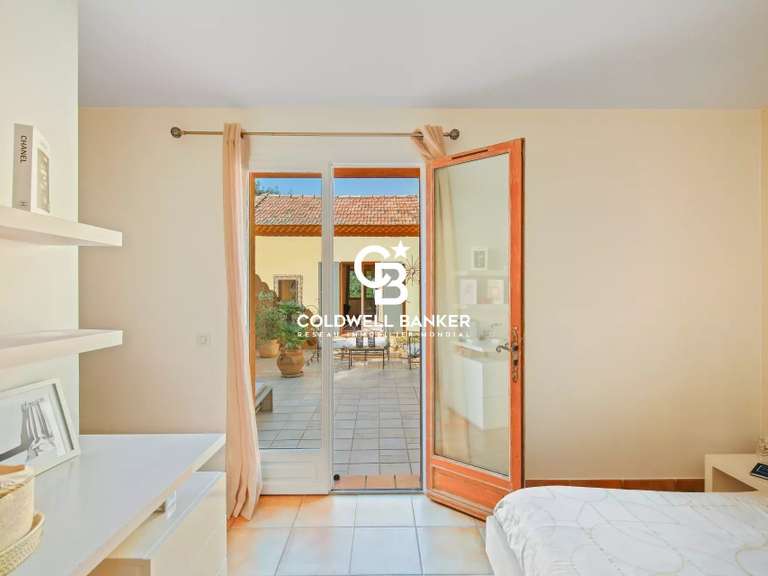 Villa Bormes-les-Mimosas - 4 chambres - 178m²