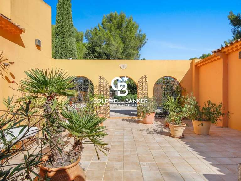 Villa Bormes-les-Mimosas - 4 chambres - 178m²
