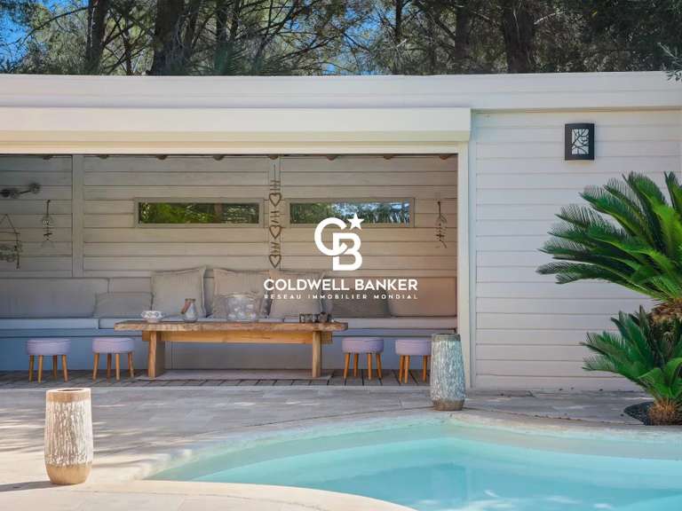 Villa Bormes-les-Mimosas - 4 chambres - 178m²