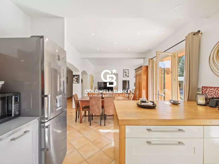 Villa Bormes-les-Mimosas - 4 chambres - 178m²
