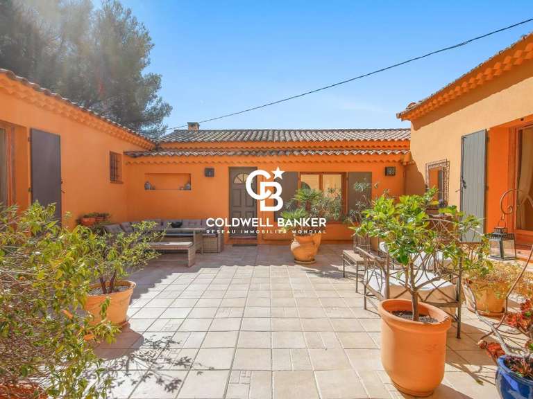 Villa Bormes-les-Mimosas - 4 chambres - 178m²