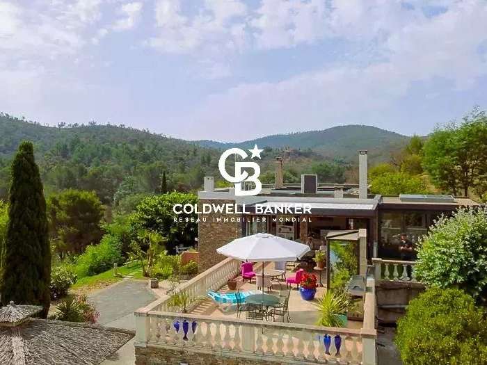 Villa Bormes-les-Mimosas - 6 chambres - 367m²