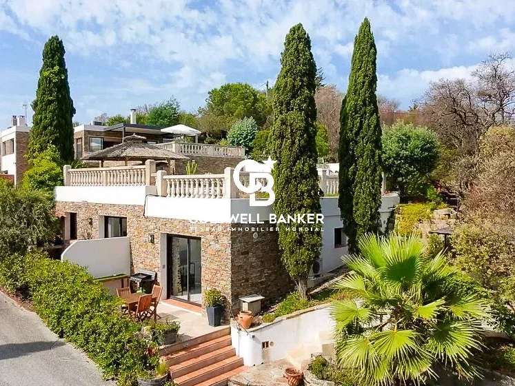 Villa Bormes-les-Mimosas - 6 chambres - 367m²