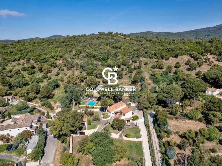 Villa Bormes-les-Mimosas - 6 bedrooms - 239m²
