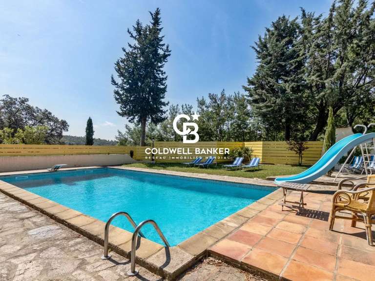 Villa Bormes-les-Mimosas - 6 bedrooms - 239m²